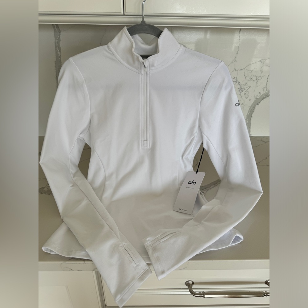 *NWT* Alosoft Half zip pullover White Size Small